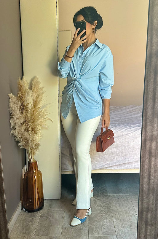 Chemise nouée
